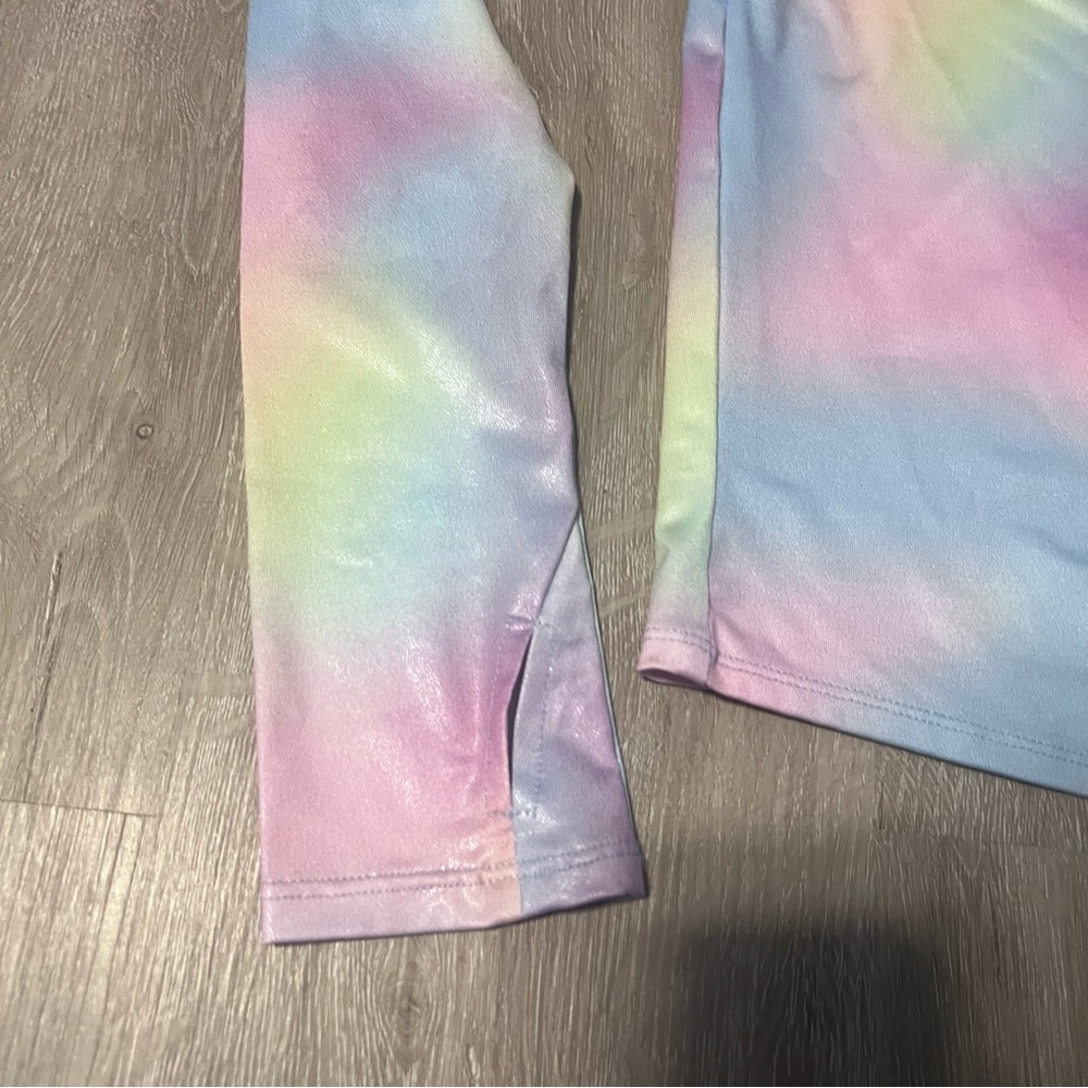 🍒Divided by H&M Iridescent Tie-Dye Cut-Out Top Size M - Picture 5 of 5